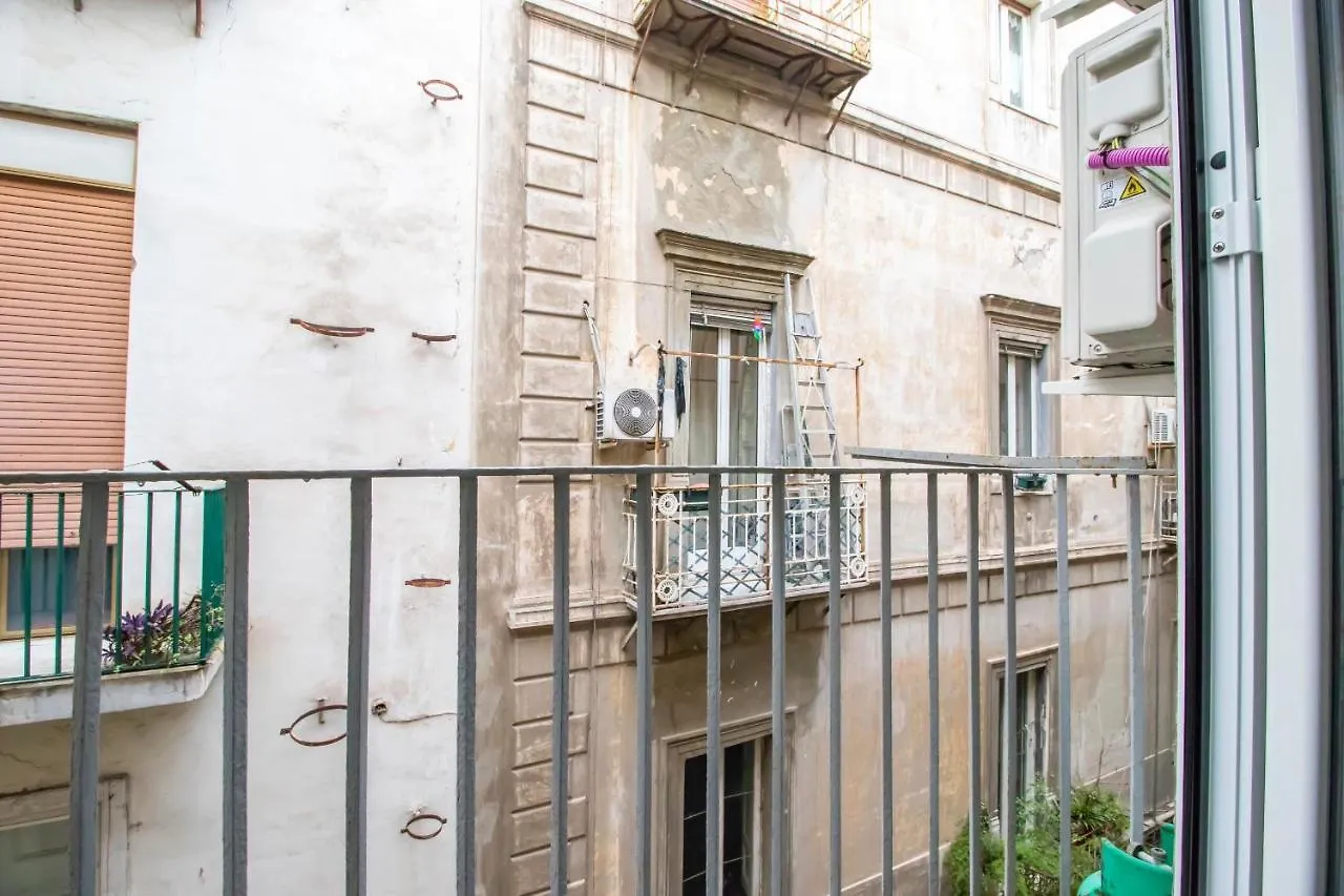 A I R Sant'Anna Bed & Breakfast Naples Italy