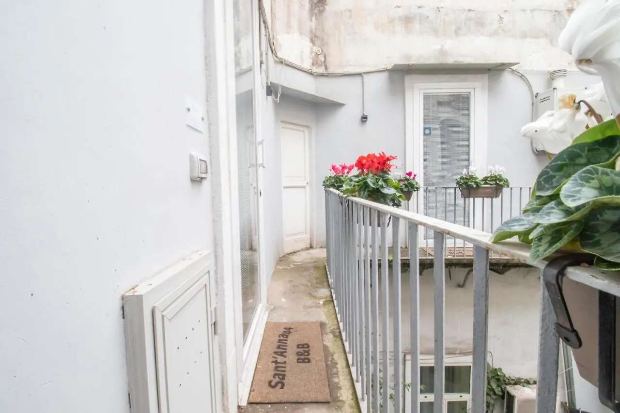 A I R Sant'Anna Bed & Breakfast Naples