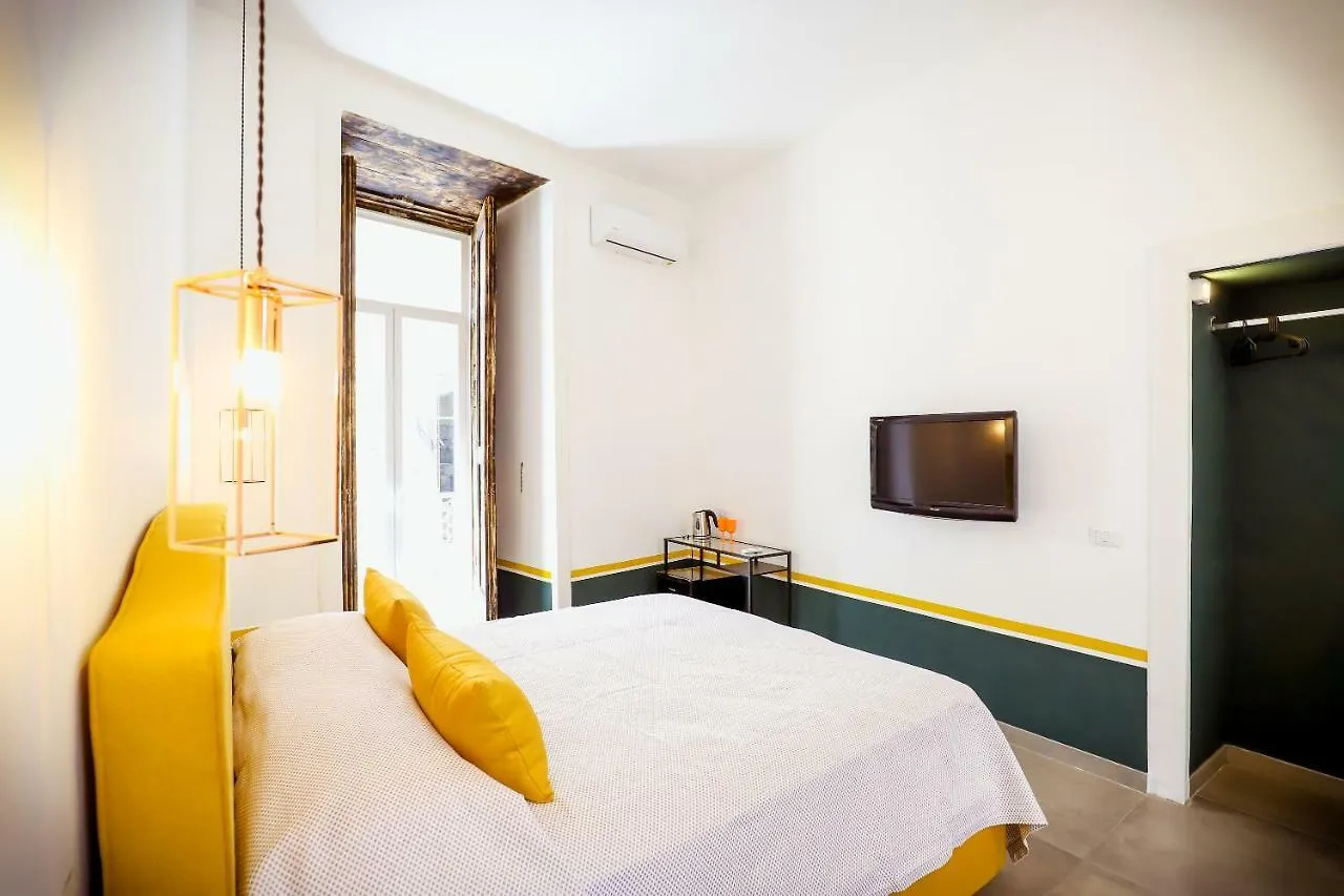 A I R Sant'Anna Bed & Breakfast Naples